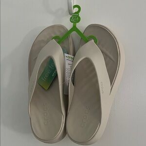 CROCS Women's Beige Getaway Flip Platform Sandals